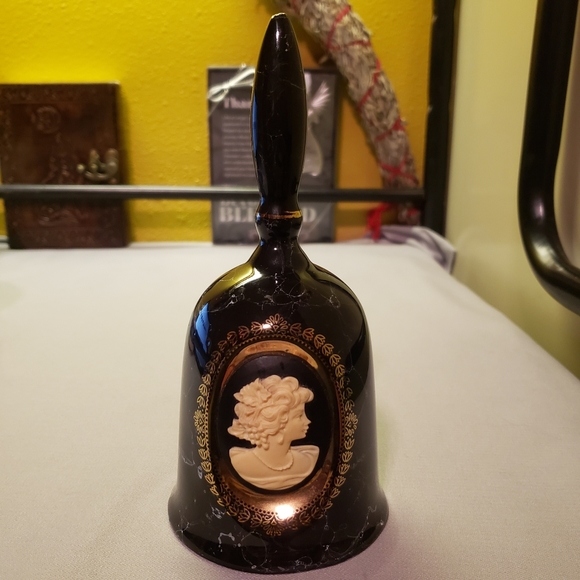 Vtg Black Marble Cameo Collection Bellmawr Bell - Picture 10 of 11